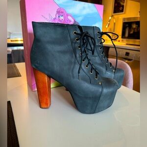 listing-status-banner